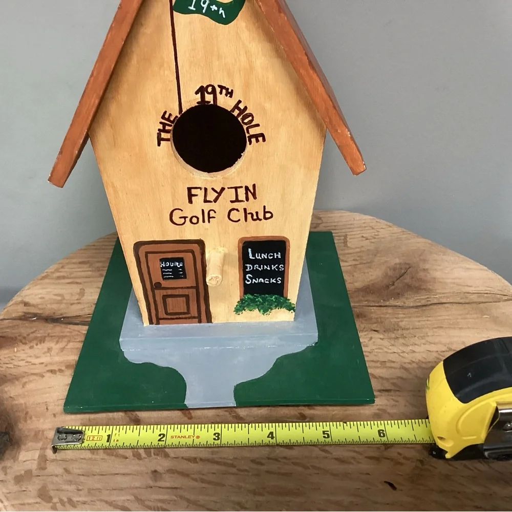 🟢 Vintage & Hand Painted - Solid Wood & Golf Themed Birdhouse - Very Unique - Picture 11 of 14